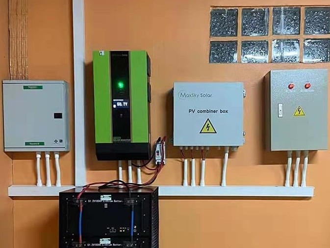 What is the development trend of solar inverter?