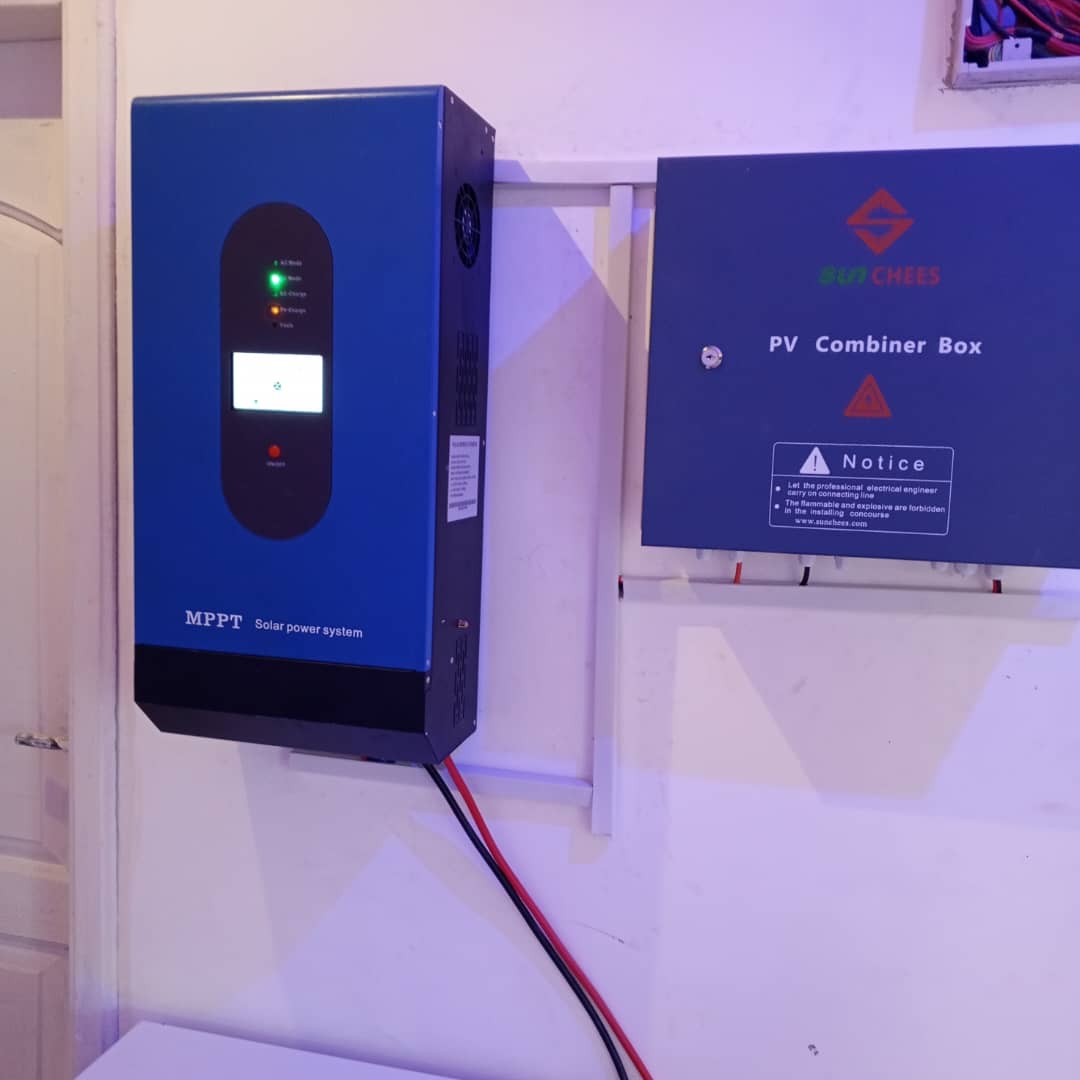 High Quality PV Combiner Box Manufacturer & Supplier - Customizable Solar Combiner Box with CE/TUV	