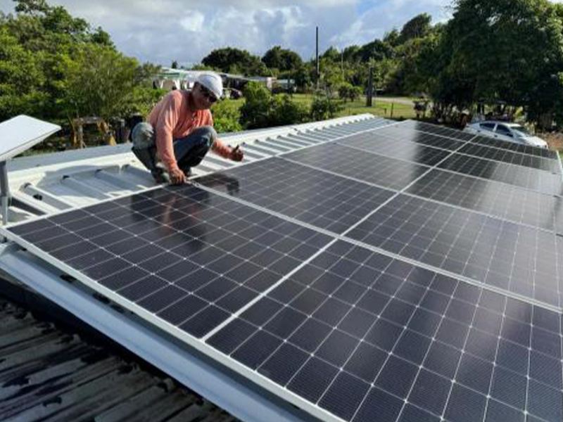 Simpson Bay Beach solar system for house