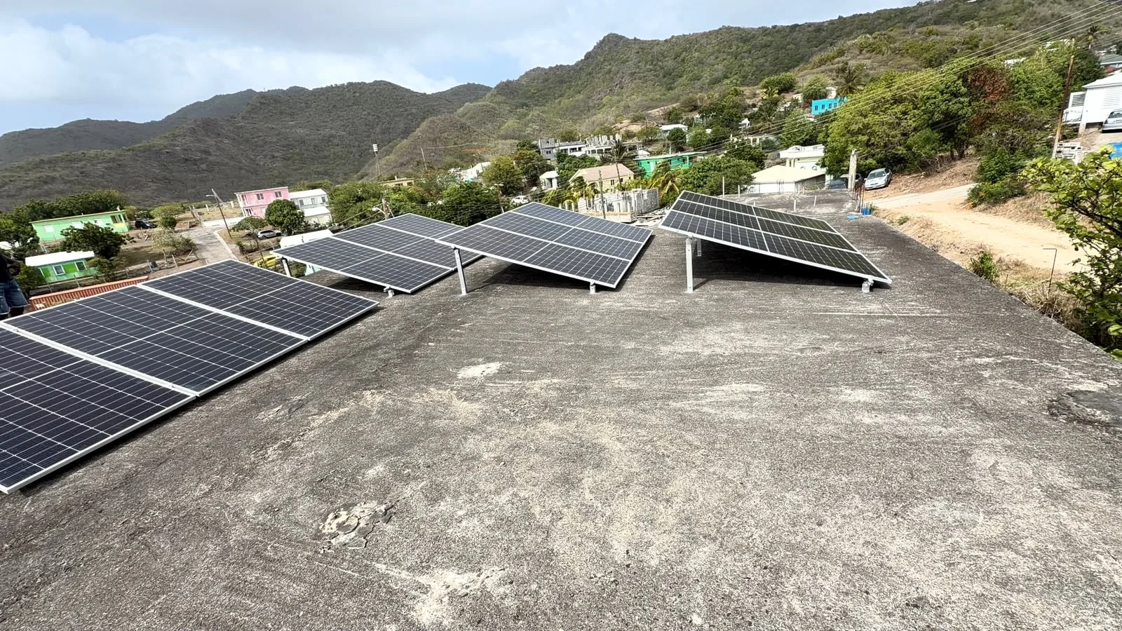 How to Import Solar Panels from China to Saipan