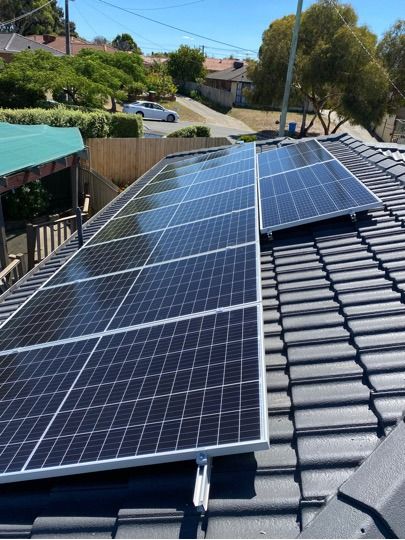 How to Import Solar Panels from China to the Bahamas