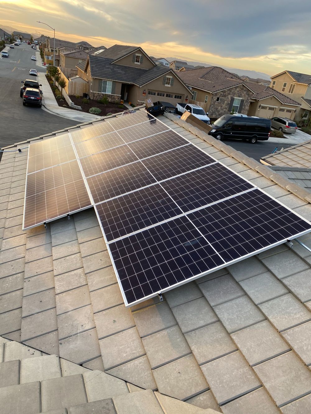 How to Import Solar Panels from China to the Bahamas